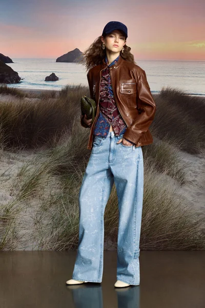 Look 2